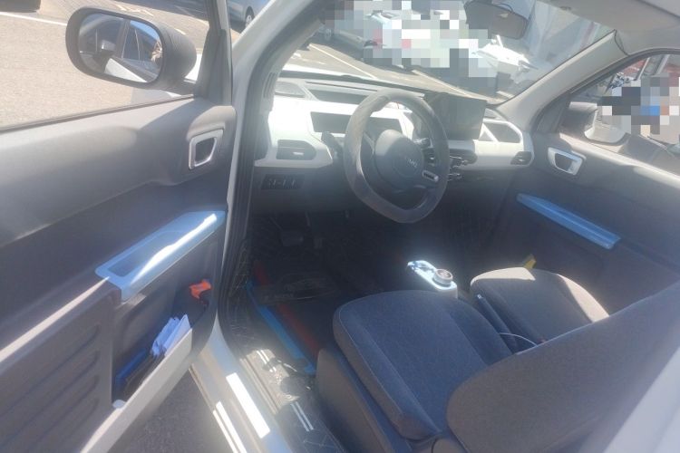 Used Geely Galaxy Panda 2023 Panda Mini 200km Endurance Bear Driver Seat
