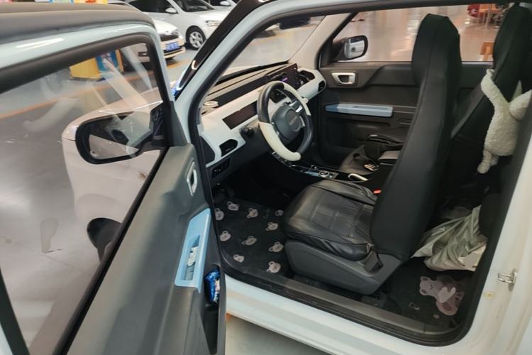 Used Geely Galaxy Panda 2023 Panda Mini 200km Dynamic Bear Driver Seat