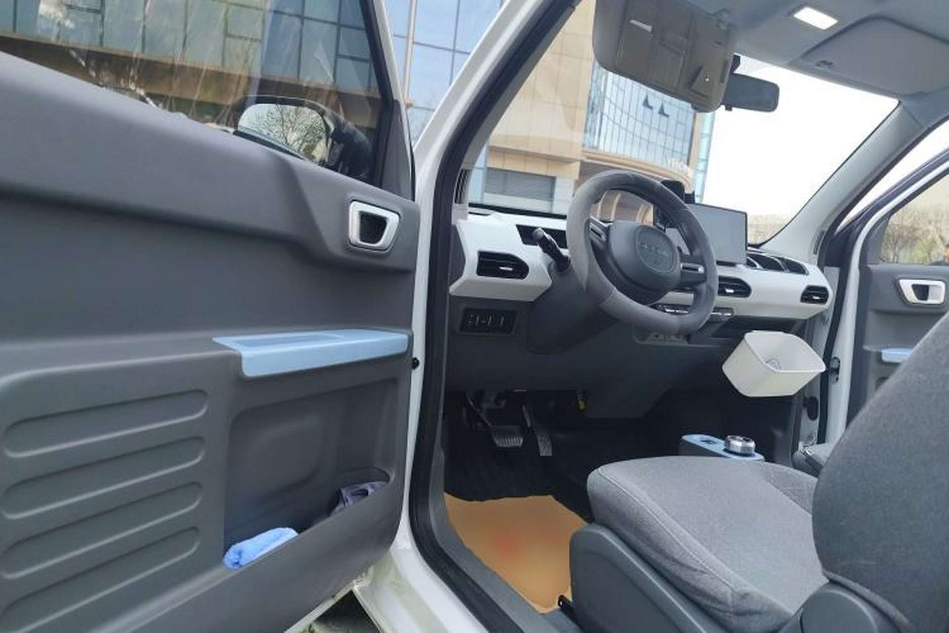 Used Geely Galaxy Panda 2023 Panda Mini 120km Asian Games Edition Driver Seat