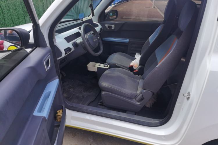 Used Geely Galaxy Panda 2023 Panda Mini 200km Endurance Bear Driver Seat
