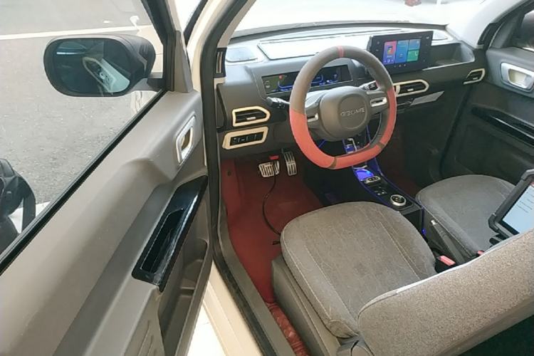 Used Geely Galaxy Panda 2023 Panda Mini 200km Dynamic Bear Driver Seat