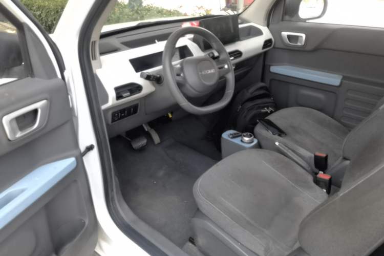 Used Geely Galaxy Panda 2023 Panda Mini 120km Asian Games Edition Driver Seat