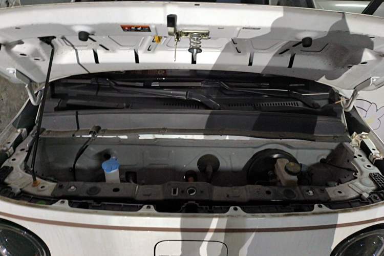 Used Geely Galaxy Panda 2023 Panda Mini 200km Endurance Bear Engine Bay