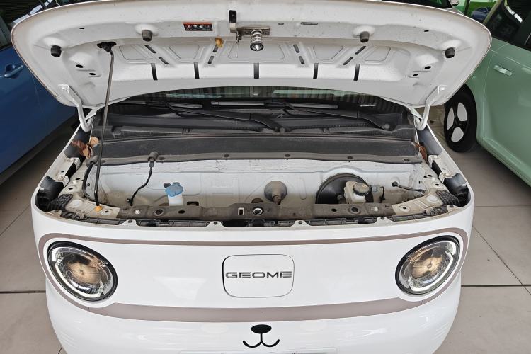 Used Geely Galaxy Panda 2023 Panda Mini 200km Endurance Bear Engine Bay