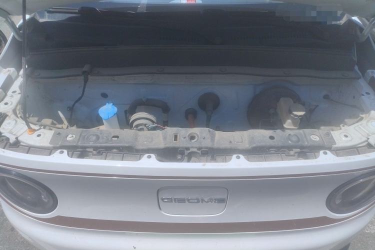 Used Geely Galaxy Panda 2023 Panda Mini 200km Endurance Bear Engine Bay