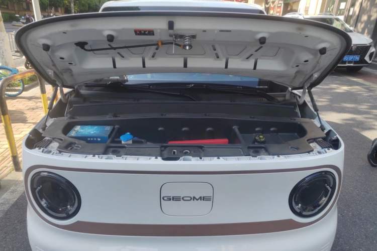Used Geely Galaxy Panda 2023 Panda Mini 200km Dynamic Bear Engine Bay