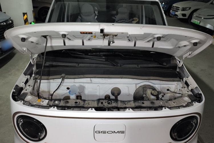 Used Geely Galaxy Panda 2023 Panda Mini 200km Endurance Bear Engine Bay