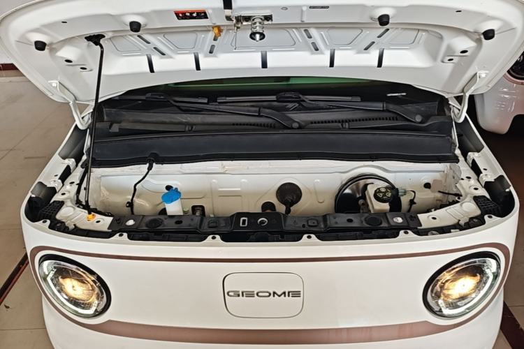 Used Geely Galaxy Panda 2023 Panda Mini 200km Endurance Bear Engine Bay