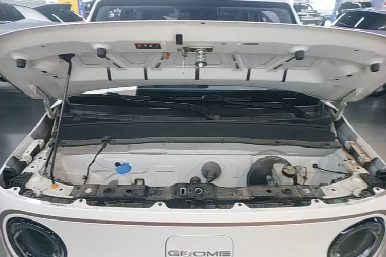Used Geely Galaxy Panda 2023 Panda Mini 200km Endurance Bear Engine Bay