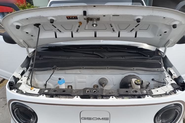 Used Geely Galaxy Panda 2023 Panda Mini 200km Endurance Bear Engine Bay