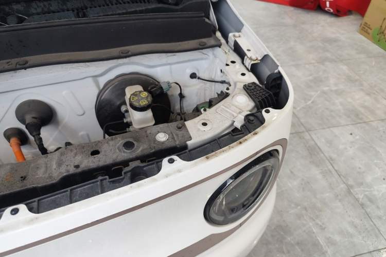 Used Geely Galaxy Panda 2023 Panda Mini 200km Dynamic Bear Engine Bay Left