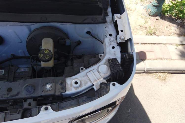 Used Geely Galaxy Panda 2023 Panda Mini 200km Endurance Bear Engine Bay Left