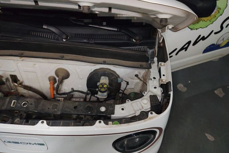 Used Geely Galaxy Panda 2023 Panda Mini 200km Endurance Bear Engine Bay Left