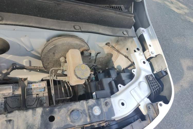 Used Geely Galaxy Panda 2023 Panda Mini 200km Endurance Bear Engine Bay Left
