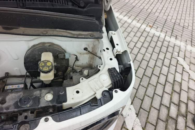 Used Geely Galaxy Panda 2023 Panda Mini 200km Endurance Bear Engine Bay Left