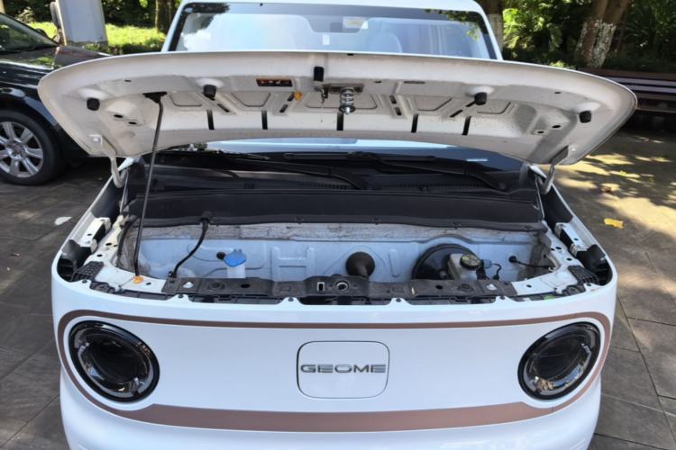 Used Geely Galaxy Panda 2023 Panda Mini 200km Endurance Bear Engine Bay