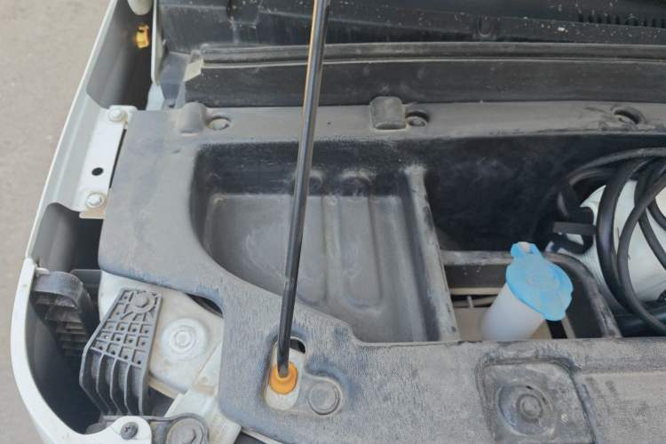 Used Geely Galaxy Panda 2023 Panda Mini 200km Endurance Bear Engine Bay Right