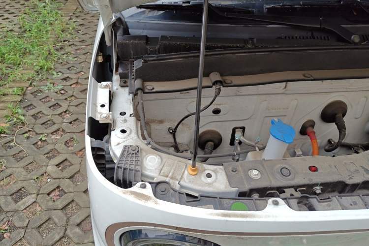 Used Geely Galaxy Panda 2023 Panda Mini 120km Cute Bear Engine Bay Right