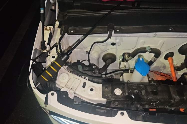 Used Geely Galaxy Panda 2023 Panda Mini 200km Endurance Bear Engine Bay Right