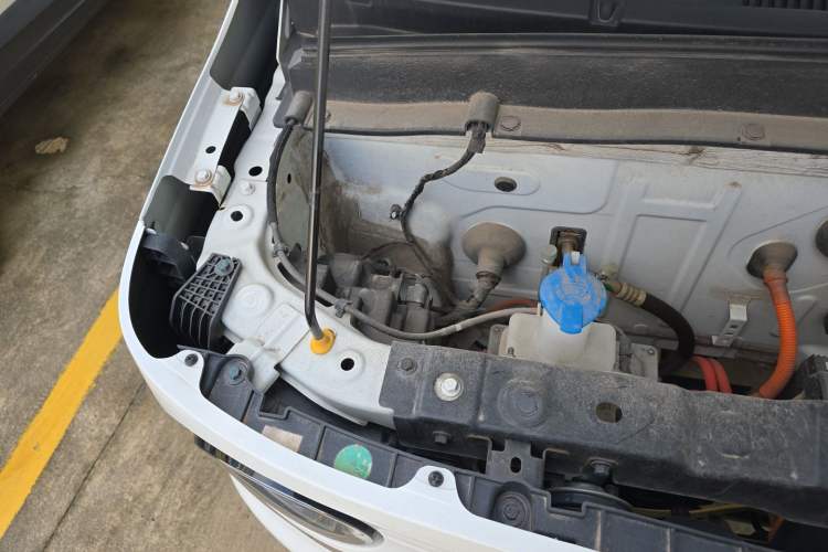 Used Geely Galaxy Panda 2023 Panda Mini 200km Endurance Bear Engine Bay Right