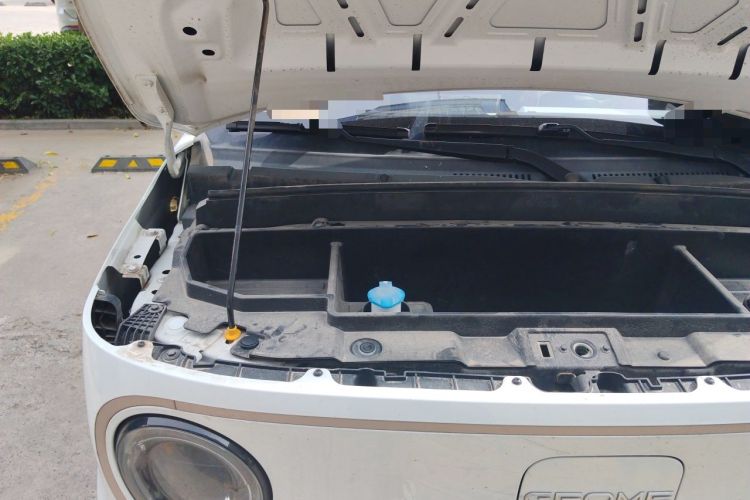 Used Geely Galaxy Panda 2023 Panda Mini 200km Endurance Bear Engine Bay Right