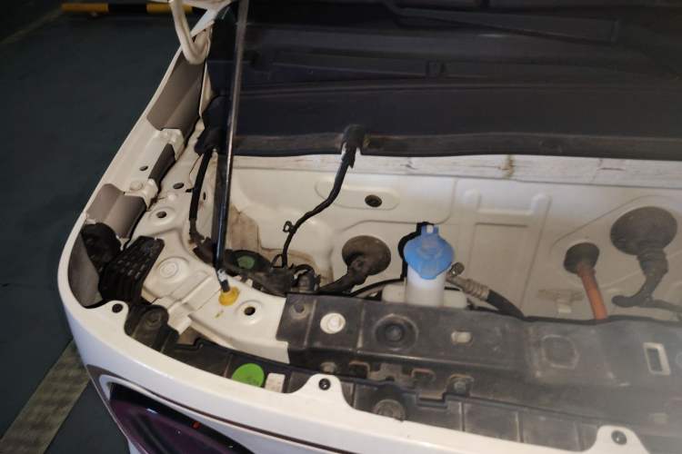 Used Geely Galaxy Panda 2023 Panda Mini 200km Endurance Bear Engine Bay Right