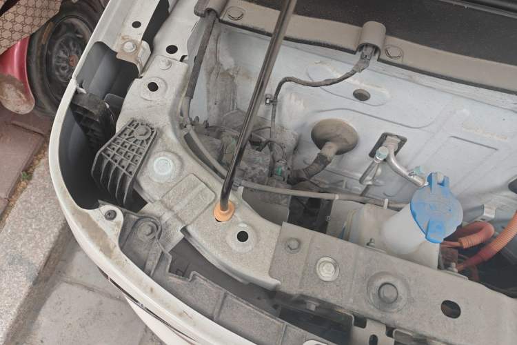 Used Geely Galaxy Panda 2023 Panda Mini 120km Cute Bear Engine Bay Right