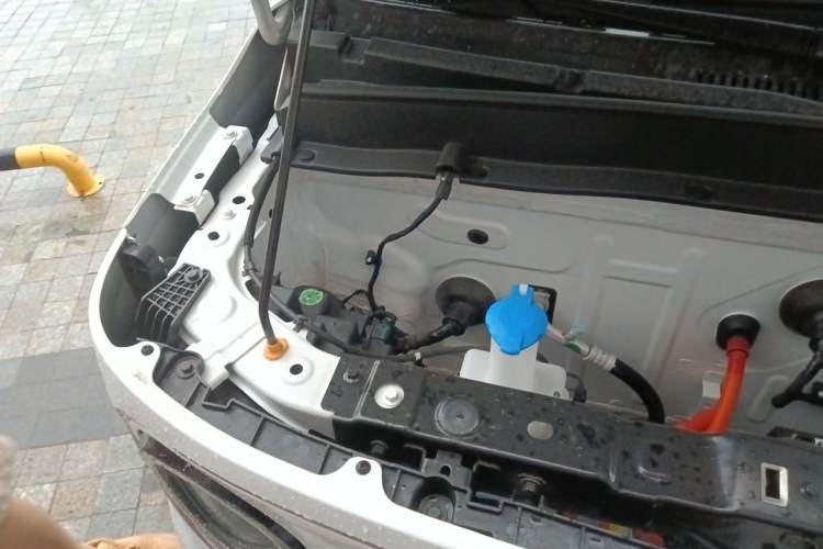 Used Geely Galaxy Panda 2023 Panda Mini 120km Cute Bear Engine Bay Right
