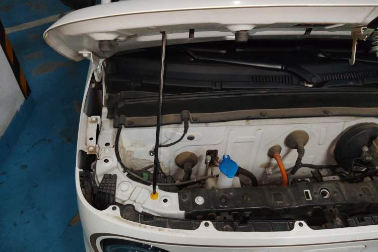 Used Geely Galaxy Panda 2023 Panda Mini 200km Endurance Bear Engine Bay Right