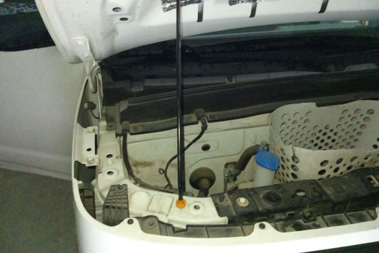 Used Geely Galaxy Panda 2023 Panda Mini 200km Endurance Bear Engine Bay Right