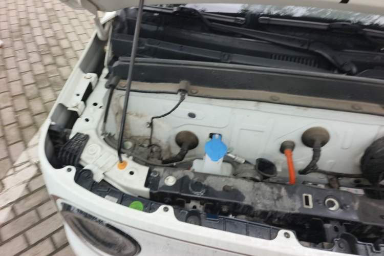 Used Geely Galaxy Panda 2023 Panda Mini 200km Endurance Bear Engine Bay Right