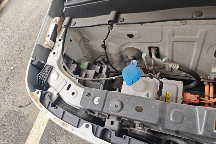 Used Geely Galaxy Panda 2023 Panda Mini 200km Endurance Bear Engine Bay Right