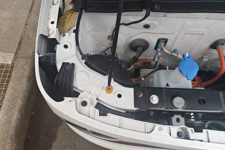 Used Geely Galaxy Panda 2023 Panda Mini 200km Endurance Bear Engine Bay Right