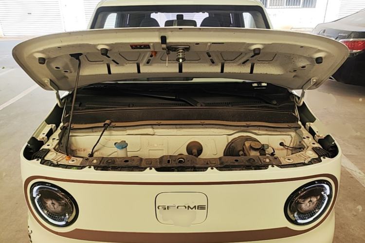 Used Geely Galaxy Panda 2023 Panda Mini 200km Endurance Bear Engine Bay