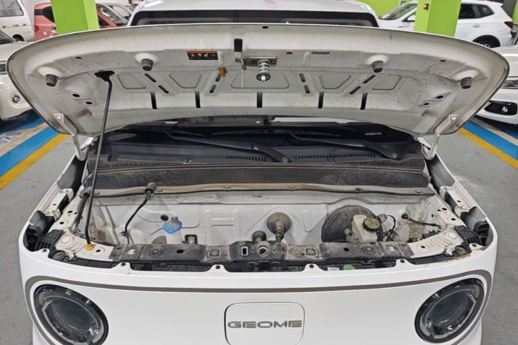 Used Geely Galaxy Panda 2023 Panda Mini 200km Endurance Bear Engine Bay