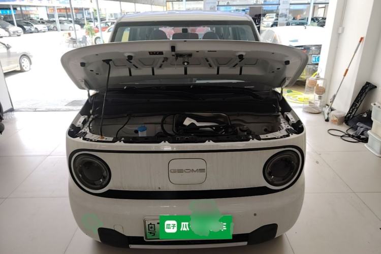 Used Geely Galaxy Panda 2023 Panda Mini 200km Endurance Bear Engine Bay