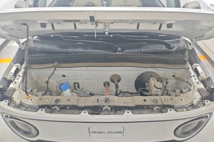 Used Geely Galaxy Panda 2023 Panda Mini 200km Endurance Bear Engine Bay