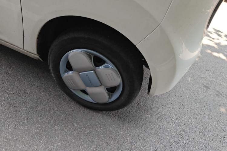 Used Geely Galaxy Panda 2023 Panda Mini 200km Endurance Bear Exterior 1
