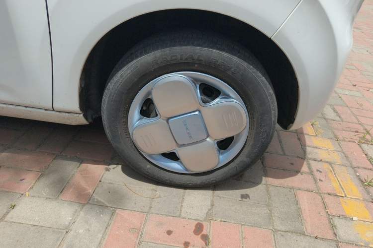 Used Geely Galaxy Panda 2023 Panda Mini 200km Endurance Bear Exterior 1