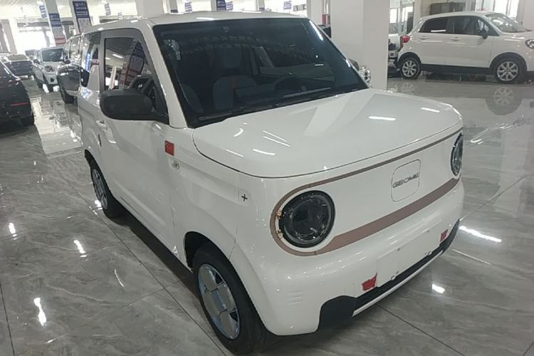 Used Geely Galaxy Panda 2023 Panda Mini 200km Endurance Bear Exterior 1