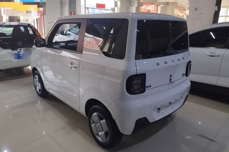 Used Geely Galaxy Panda 2023 Panda Mini 120km Cute Bear Exterior 2