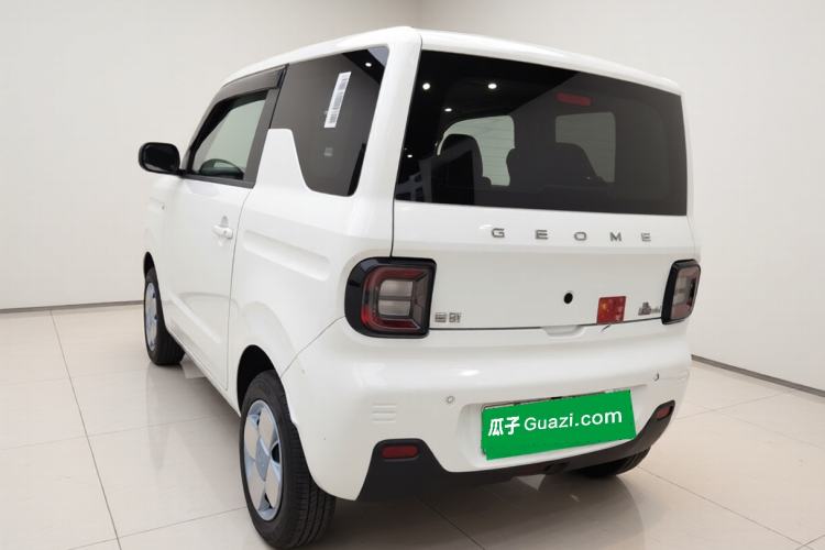 Used Geely Galaxy Panda 2023 Panda Mini 200km Endurance Bear Exterior 2