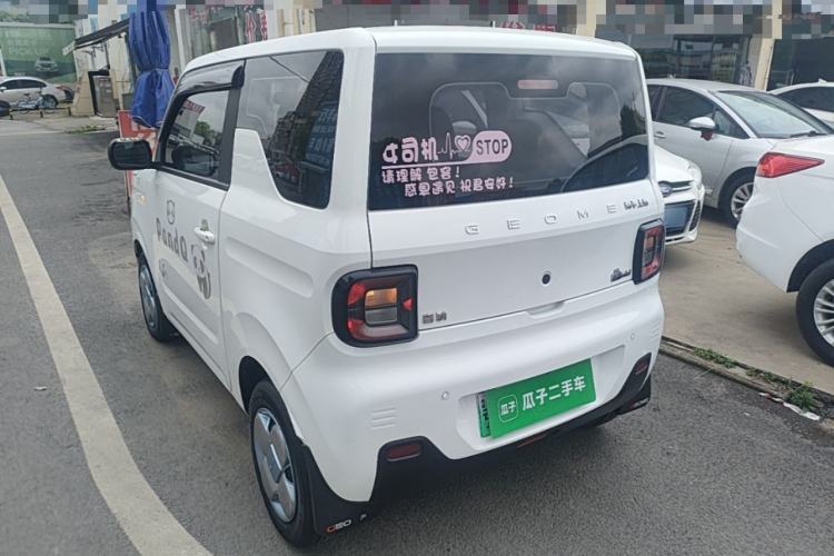 Used Geely Galaxy Panda 2023 Panda Mini 120km Super Cute Bear Exterior 2