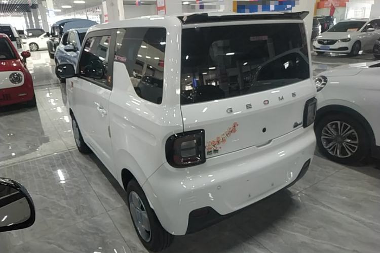 Used Geely Galaxy Panda 2023 Panda Mini 200km Endurance Bear Exterior 2