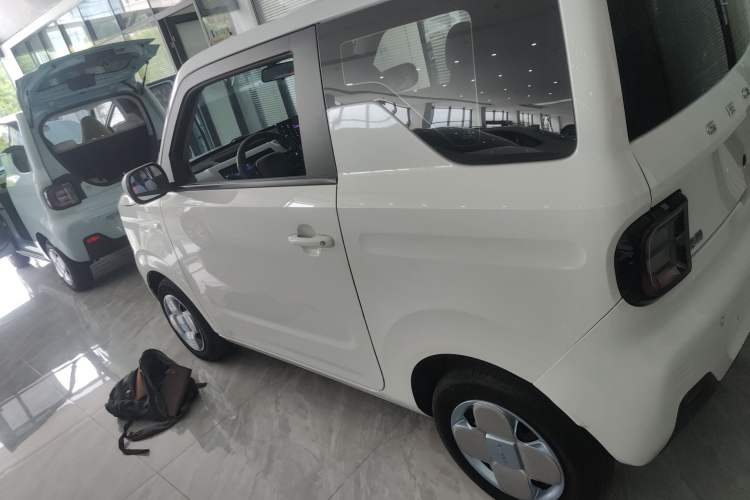 Used Geely Galaxy Panda 2023 Panda Mini 200km Endurance Bear Exterior 3
