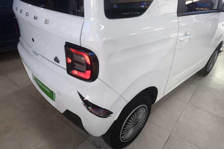 Used Geely Galaxy Panda 2023 Panda Mini 200km Endurance Bear Exterior 3