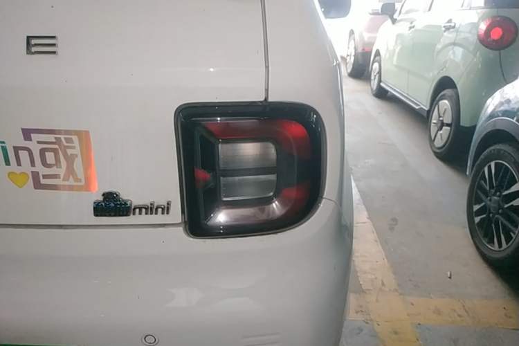 Used Geely Galaxy Panda 2023 Panda Mini 200km Endurance Bear Exterior 3