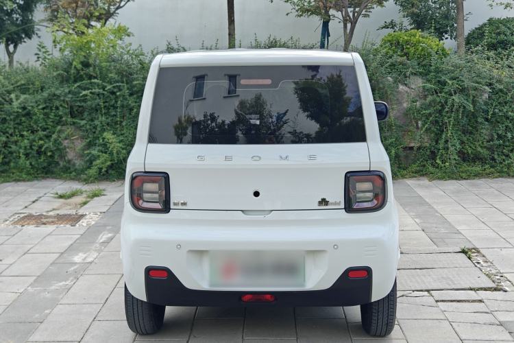 Used Geely Galaxy Panda 2023 Panda Mini 200km Endurance Bear Exterior 3