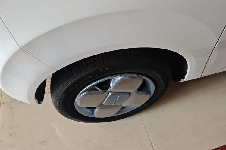 Used Geely Galaxy Panda 2023 Panda Mini 200km Endurance Bear Exterior 4