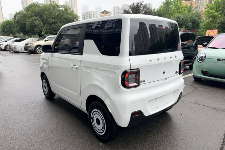 Used Geely Galaxy Panda 2023 Panda Mini 200km Endurance Bear Exterior 4